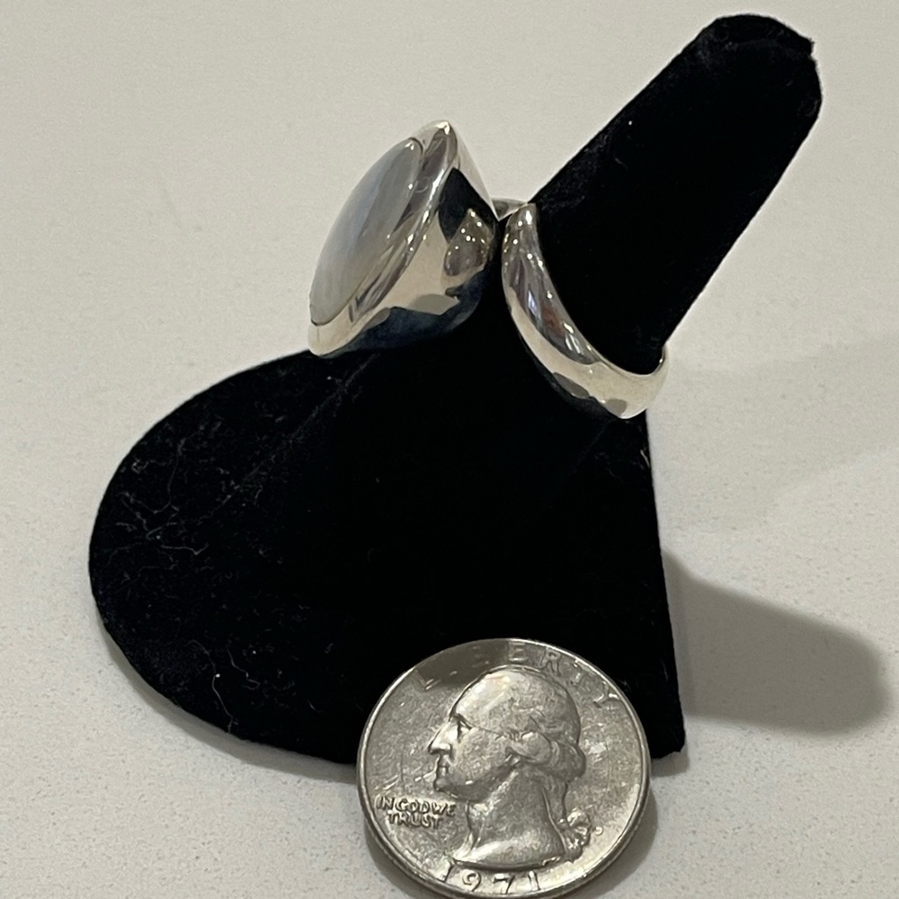 A Statement Moonstone Ring. Made In Silver. Size … - image 6